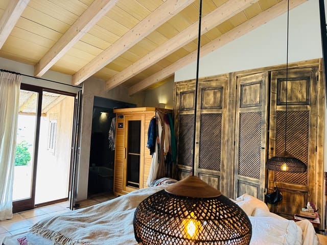 6 soveværelse Byhus til salg i Sant Joan - € 750.000 (Ref: 8953293)