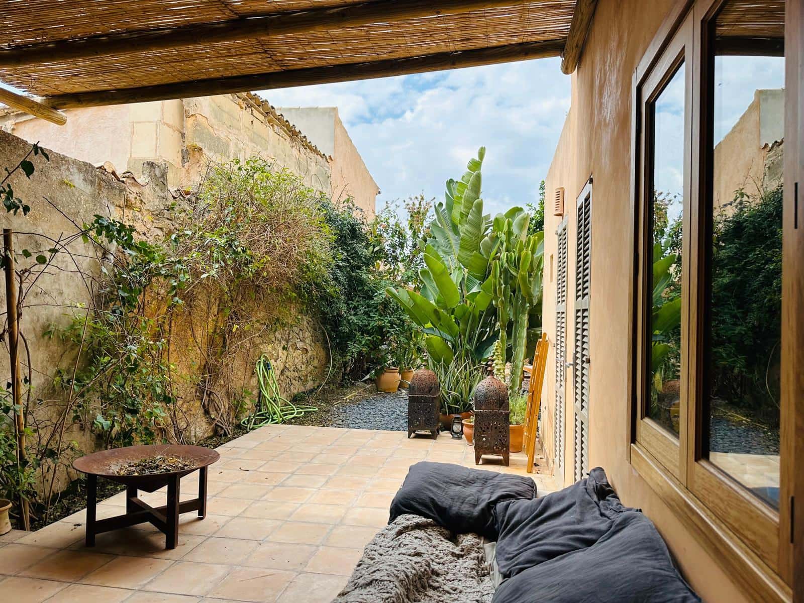 6 soveværelse Byhus til salg i Sant Joan - € 750.000 (Ref: 8953293)