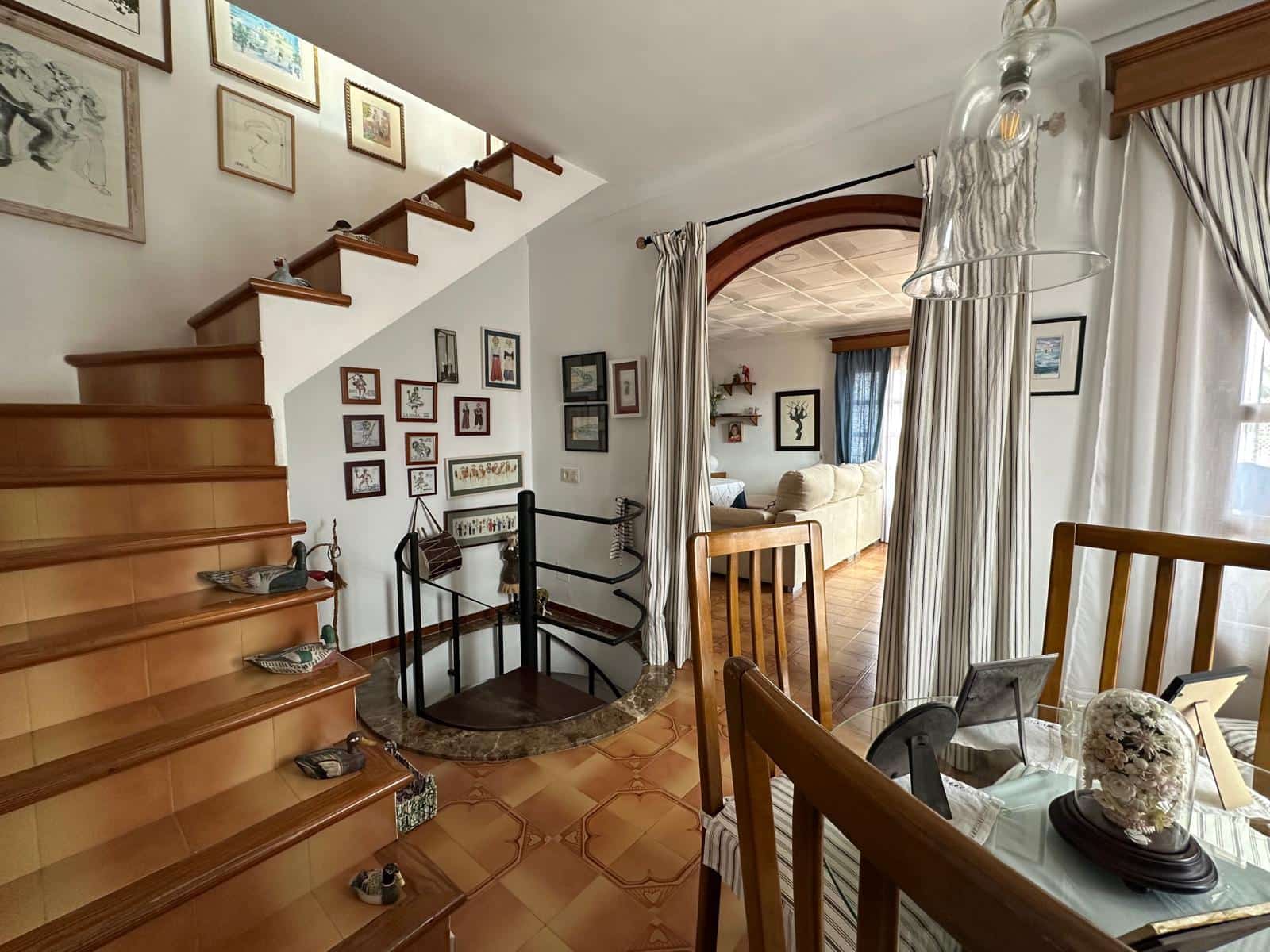 5 soveværelse Semi-Rækkehus til salg i Portocolom med swimmingpool garage - € 895.000 (Ref: 8953403)