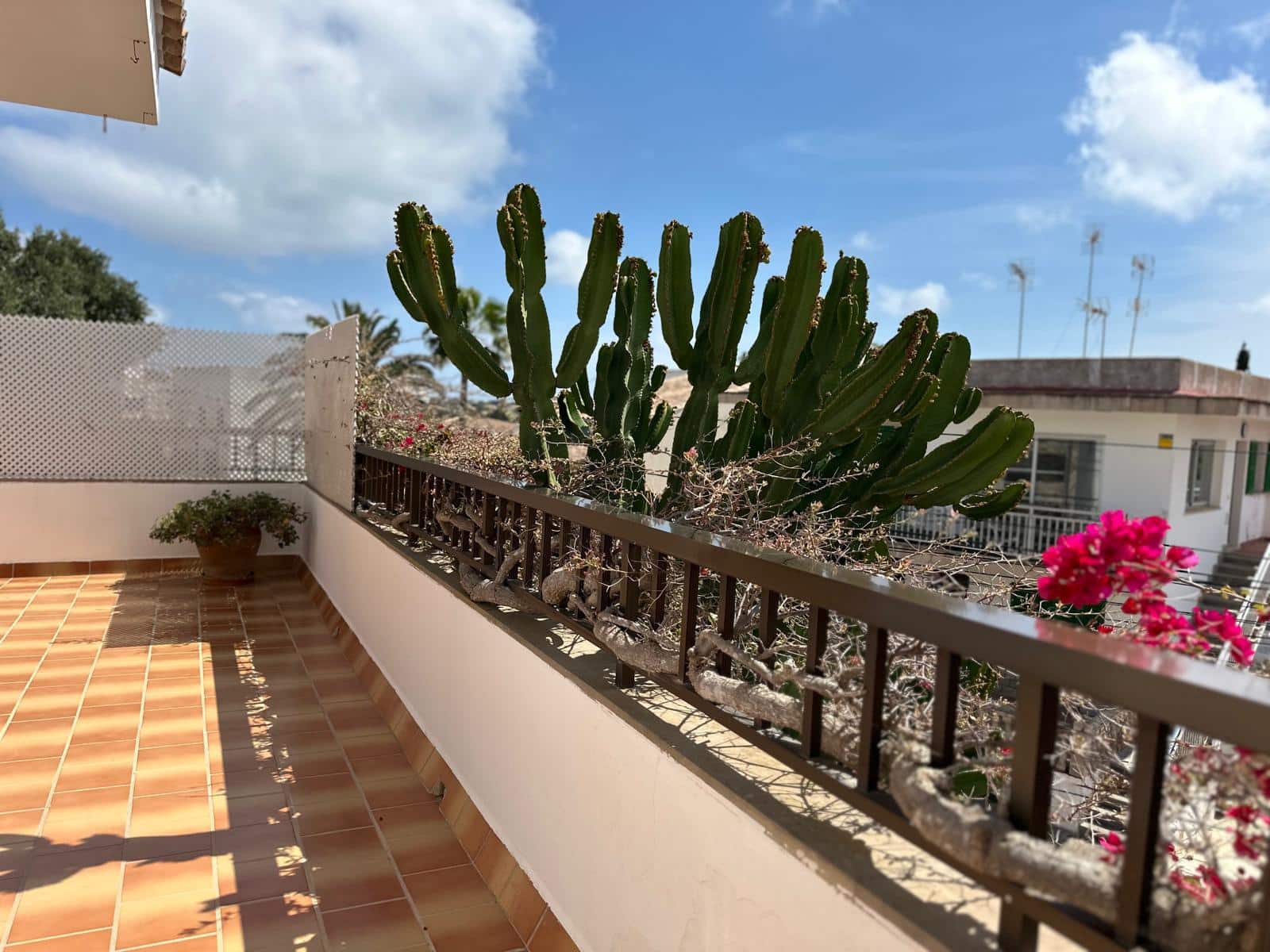 5 soveværelse Semi-Rækkehus til salg i Portocolom med swimmingpool garage - € 895.000 (Ref: 8953403)