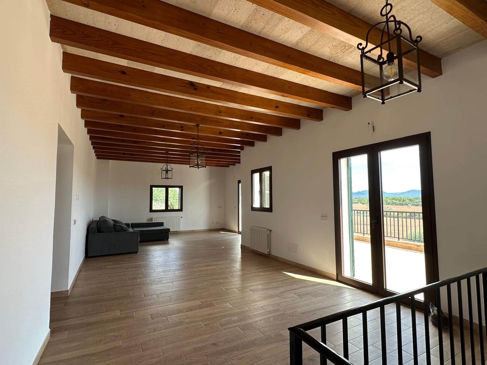 5 bedroom Finca/Country House for rent in Campos with pool garage - € 4,300 (Ref: 8986552)