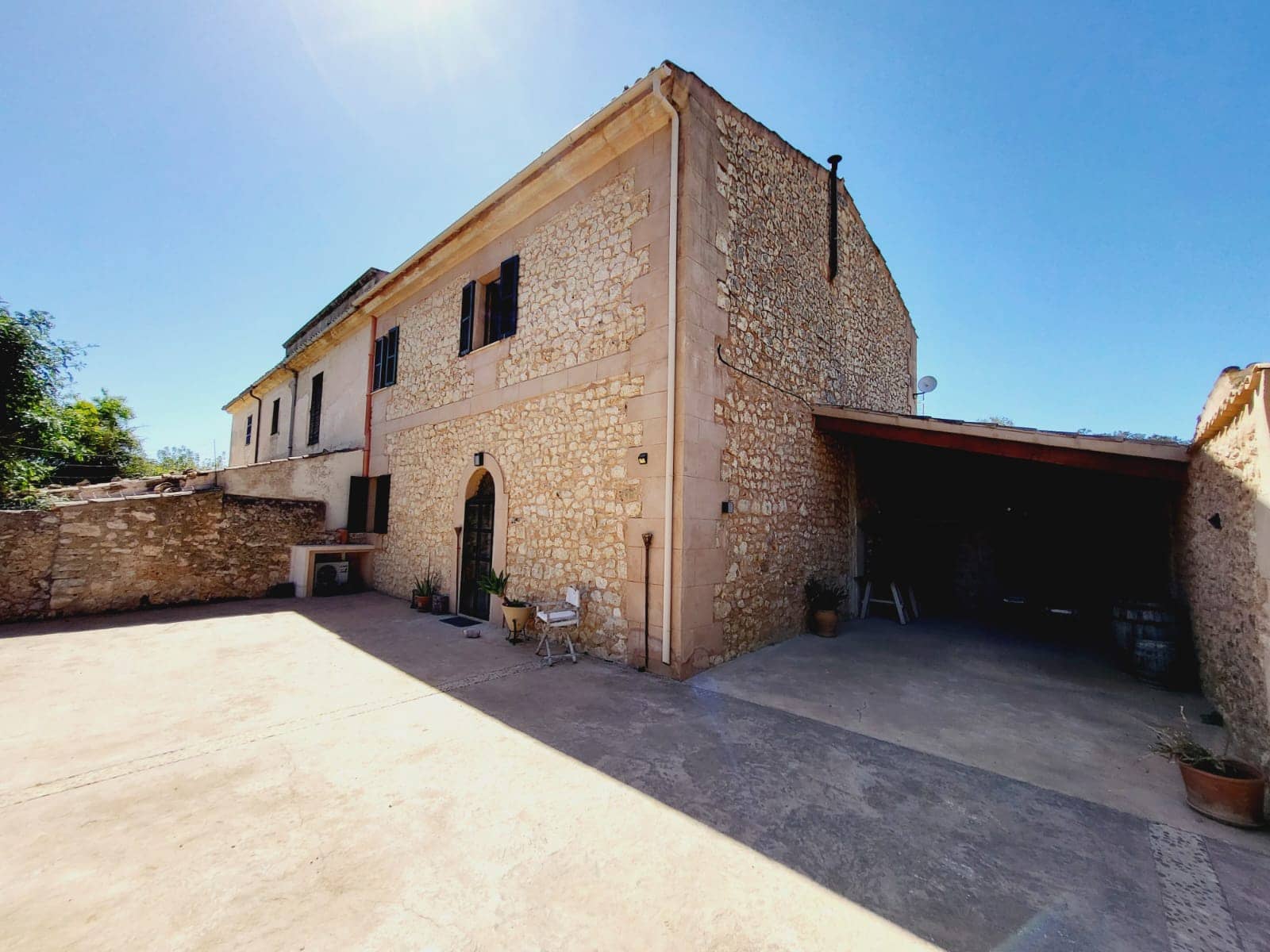 5 soveværelse Finca/Landehus til leje i Felanitx med swimmingpool garage - € 2.500 (Ref: 9003779)