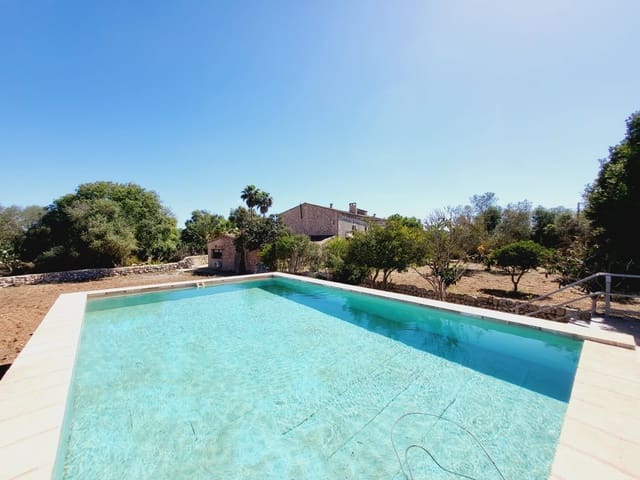 5 sovrum Finca/Hus på landet att hyra i Felanitx med pool garage - 2 500 € (Ref: 9003779)