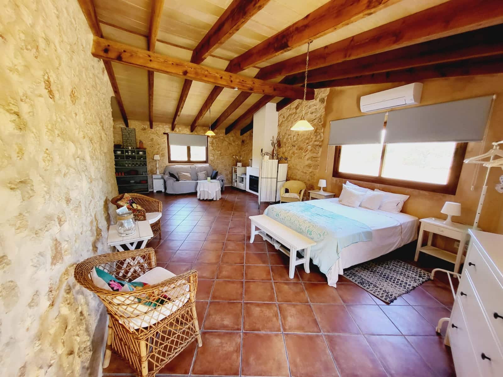 5 soveværelse Finca/Landehus til leje i Felanitx med swimmingpool garage - € 2.500 (Ref: 9003779)