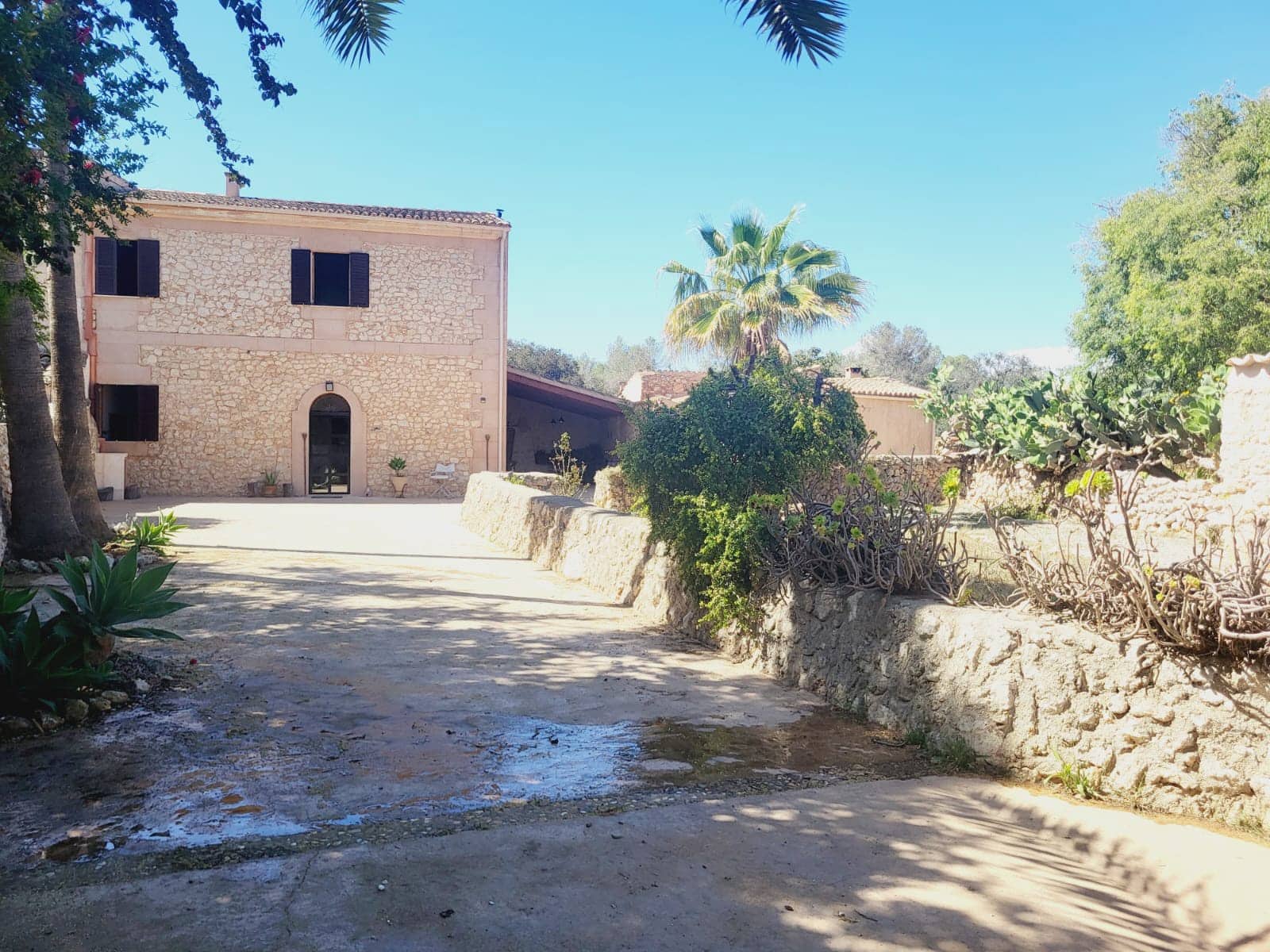 5 soveværelse Finca/Landehus til leje i Felanitx med swimmingpool garage - € 2.500 (Ref: 9003779)