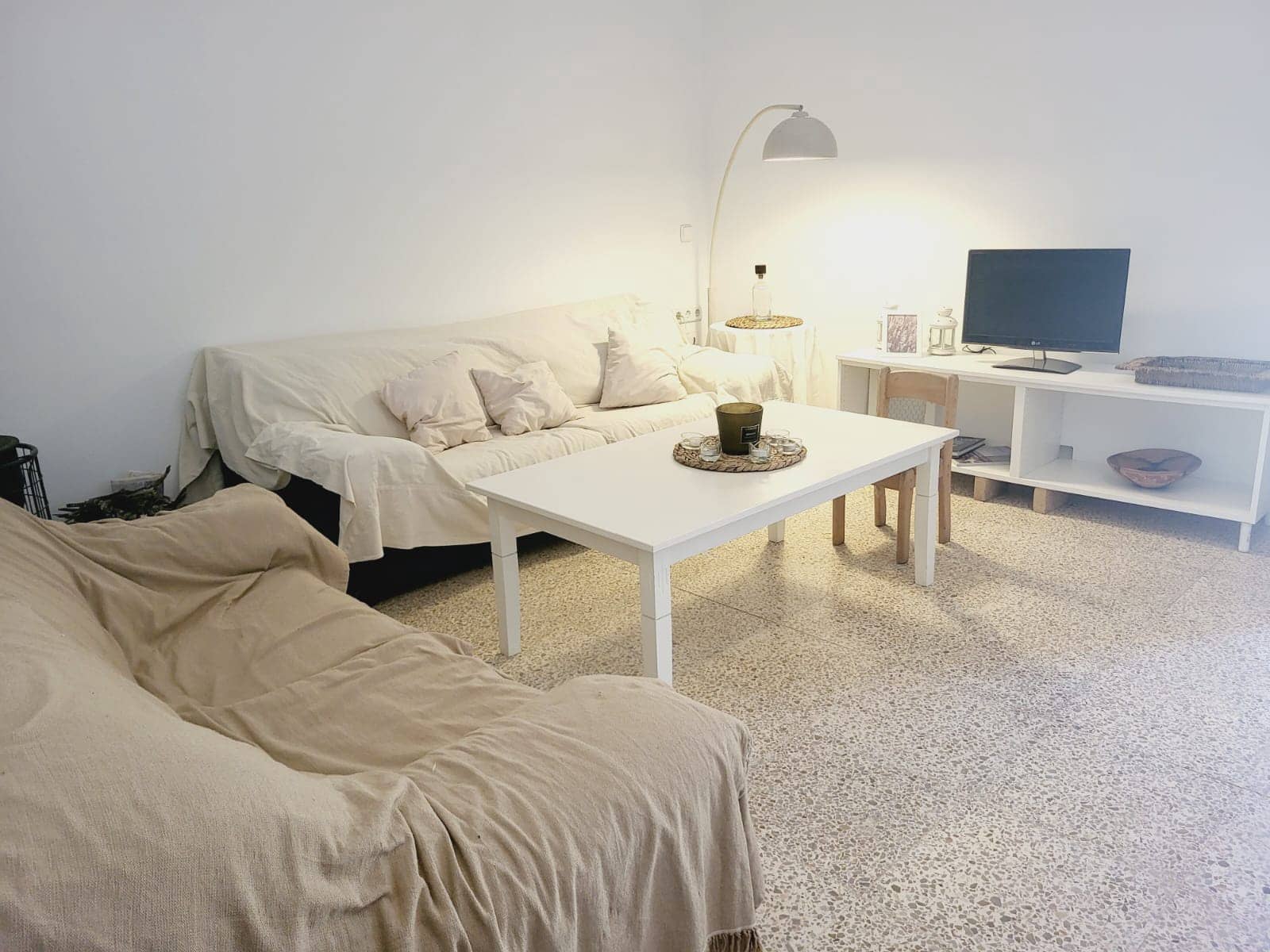 5 soveværelse Finca/Landehus til leje i Felanitx med swimmingpool garage - € 2.500 (Ref: 9003779)