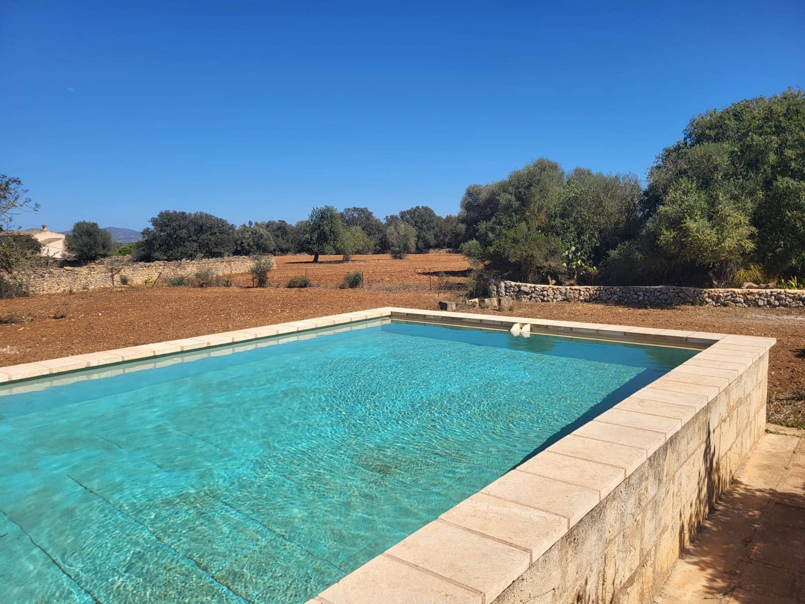 5 soveværelse Finca/Landehus til leje i Felanitx med swimmingpool garage - € 2.500 (Ref: 9003779)