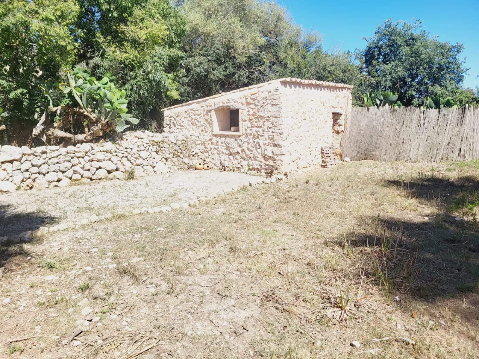 5 soveværelse Finca/Landehus til leje i Felanitx med swimmingpool garage - € 2.500 (Ref: 9003779)