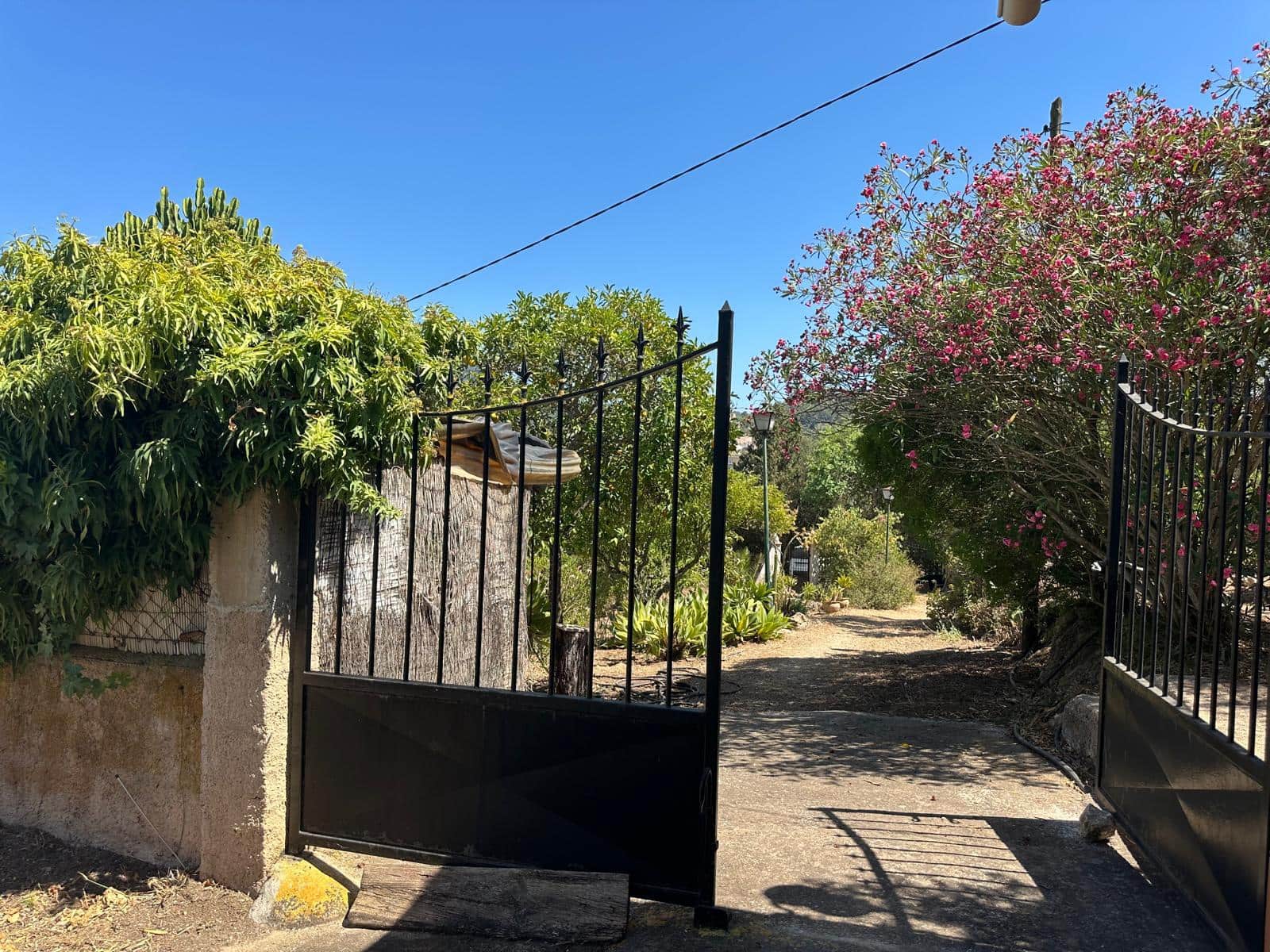 2 sypialnia Finka/Dom wiejski na sprzedaż w Felanitx z basenem garażem - 470 000 € (Ref: 9110711)