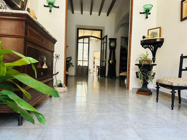 4 slaapkamer Huis te koop in Felanitx - € 790.000 (Ref: 9141880)