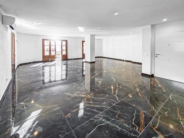 2 bedroom Flat for sale in Felanitx - € 425,000 (Ref: 9164279)