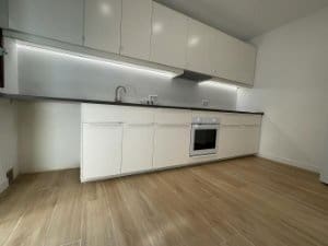4 bedroom Semi-detached Villa for rent in Portocolom - € 1,300 (Ref: 9175411)