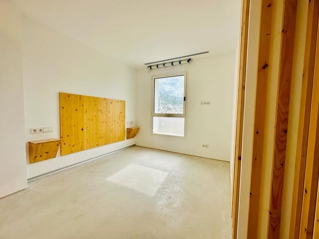 Appartement de 3 chambres à louer à Felanitx avec piscine - 1 500 € (Ref: 9181320)