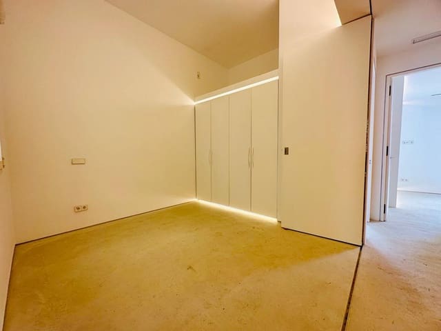 Appartement de 3 chambres à louer à Felanitx avec piscine - 1 500 € (Ref: 9181320)