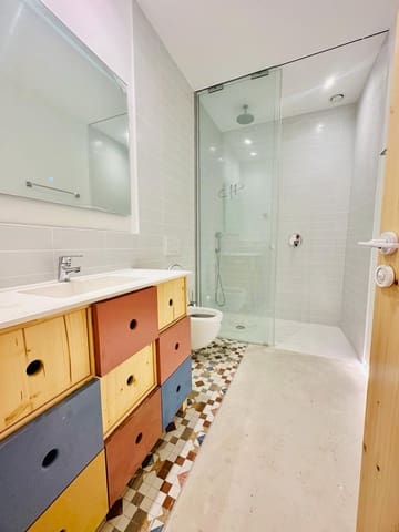 Appartement de 3 chambres à louer à Felanitx avec piscine - 1 500 € (Ref: 9181320)