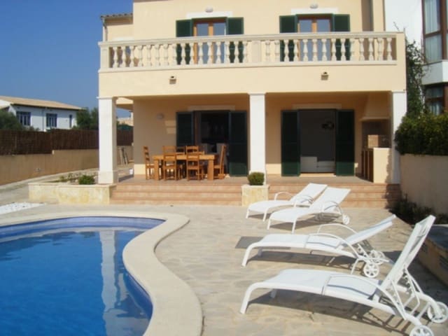 3 soveværelse Semi-Rækkehus til leje i Portocolom, Felanitx med swimmingpool - € 2.100 (Ref: 9201719)