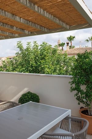 2 bedroom Townhouse for rent in Ses Salines - € 2,200 (Ref: 9253891)