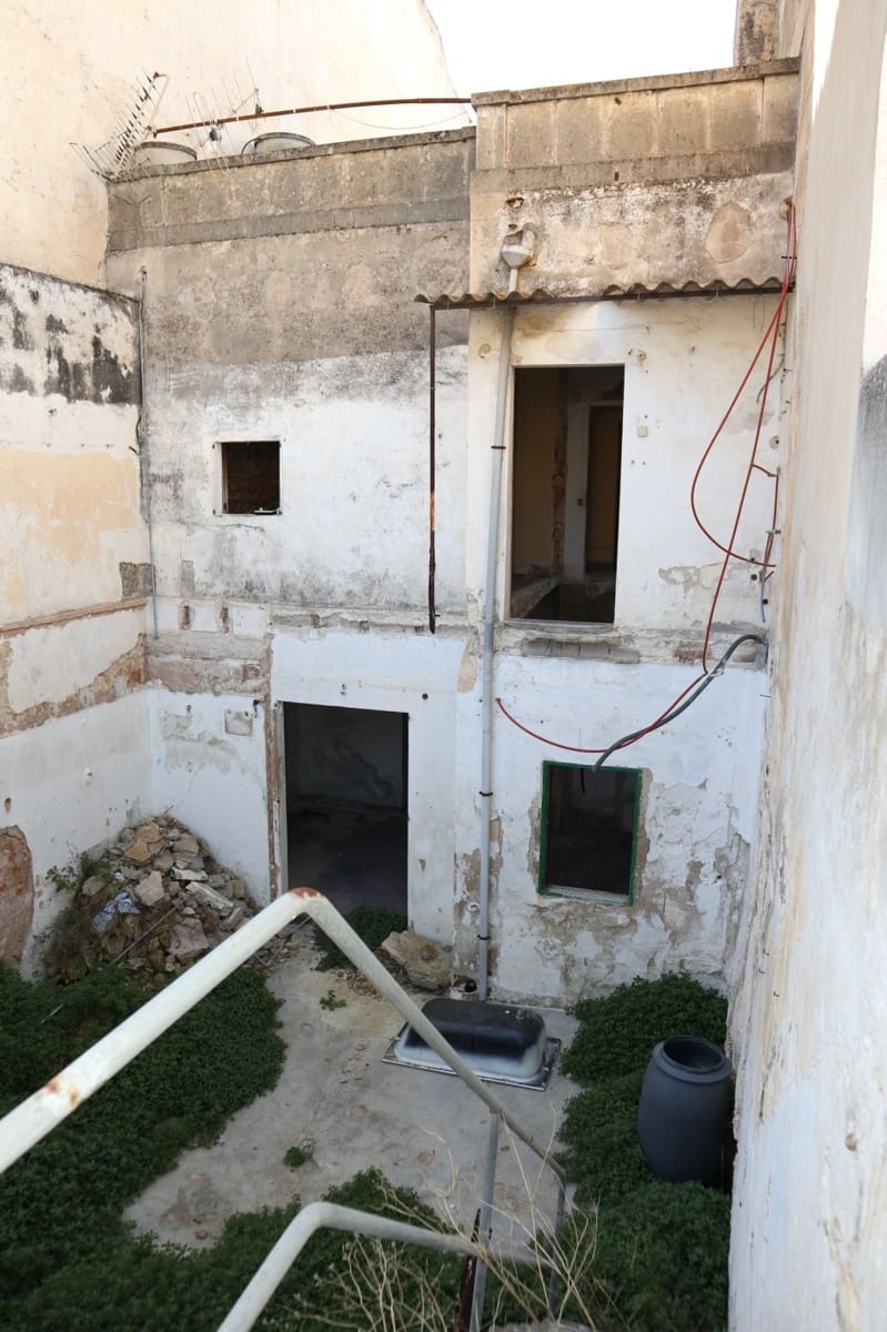4 slaapkamer Huis te koop in Felanitx met zwembad - € 350.000 (Ref: 9273001)