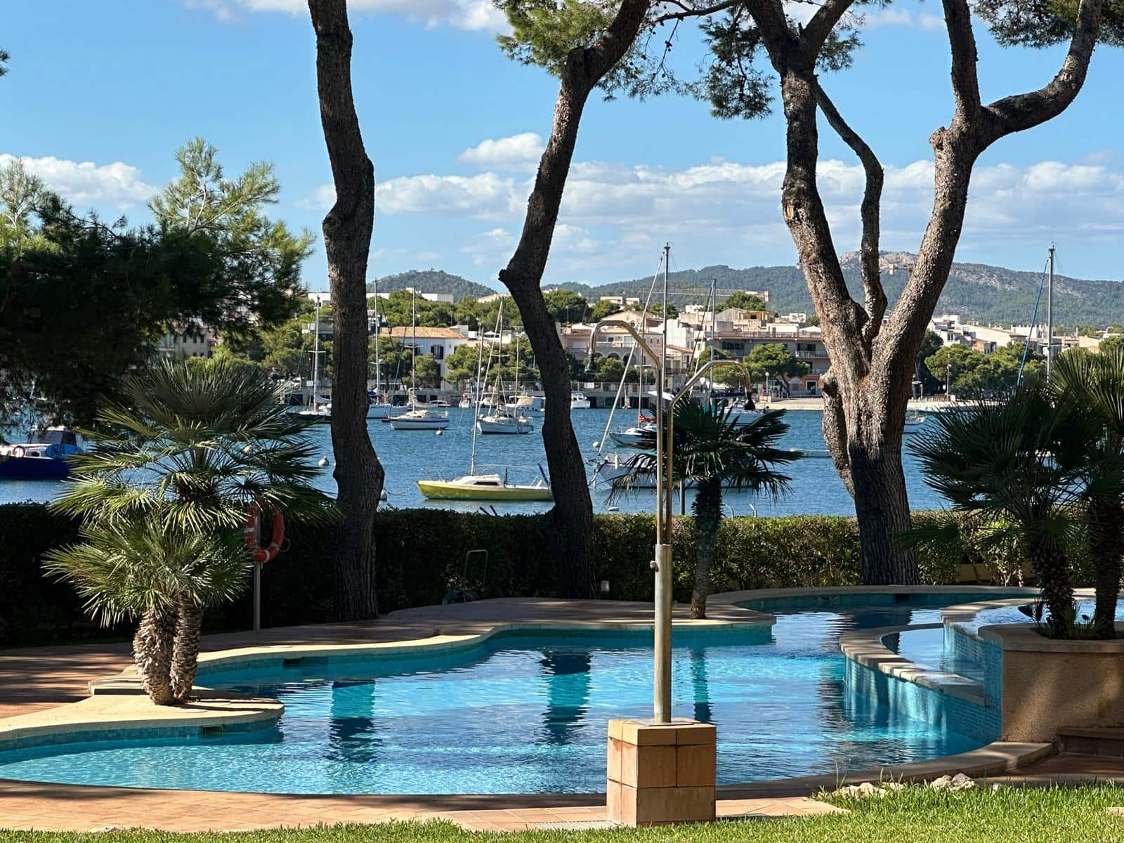 3 soveværelse Strandlejlighed til leje i Portocolom med swimmingpool - € 1.120 (Ref: 9282578)