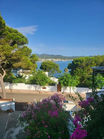 3 bedroom Beach Apartment for rent in Portocolom, Felanitx with garage - € 2,000 (Ref: 9311644)