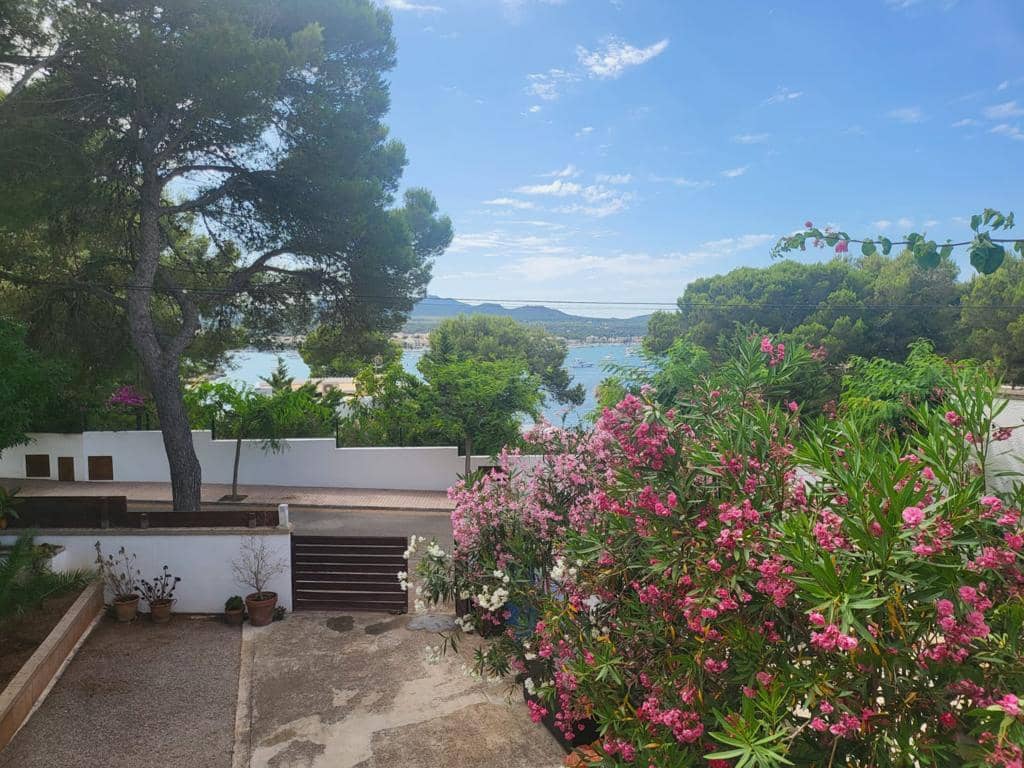 3 makuuhuone Ranta-asunto vuokrattavana paikassa Portocolom mukana 
autotalli - 2 000 € (Ref: 9311644)