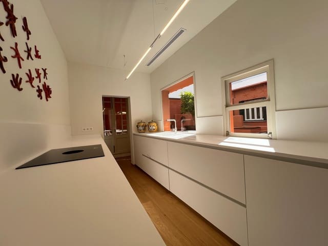 6 slaapkamer Huis te koop in Felanitx - € 1.950.000 (Ref: 9345161)