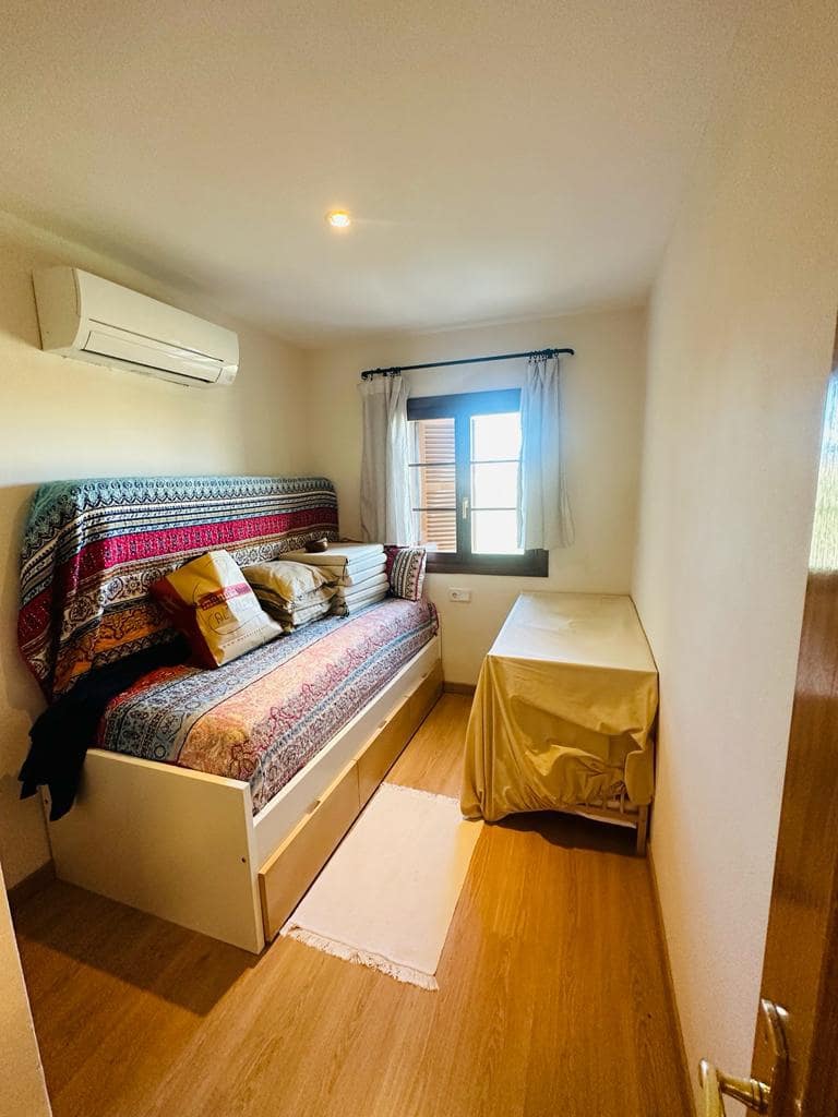 3 sovrum Hus till salu i Es Llombards med garage - 425 000 € (Ref: 9391126)