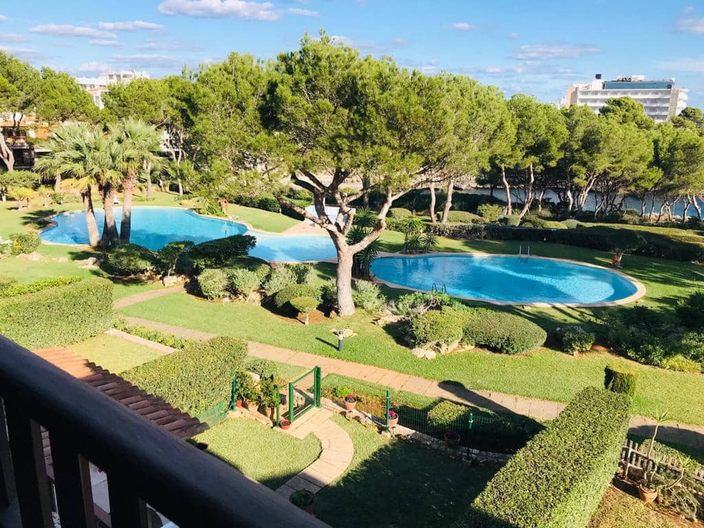 2 sovrum Strandlägenhet att hyra i Portocolom med pool garage - 1 100 € (Ref: 9427589)