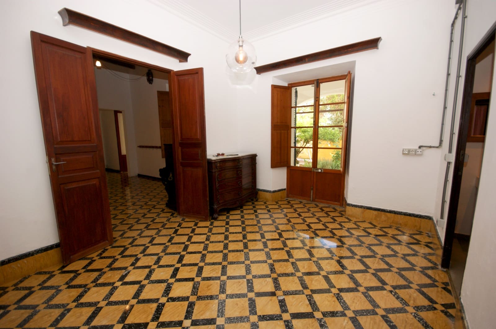 Haus zu vermieten in Felanitx mit Garage - 1.500 € (Ref: 9452486)