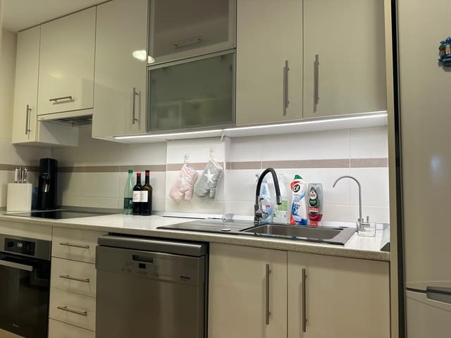 2 sovrum Strandlägenhet till salu i Cala Antena, Manacor med pool garage - 395 000 € (Ref: 9495489)