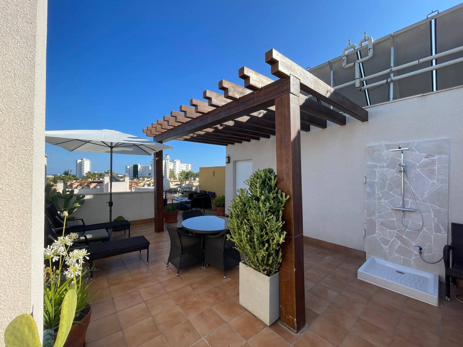 2 soveværelse Penthouse til salg i Cala Antena med swimmingpool garage - € 459.000 (Ref: 9537370)