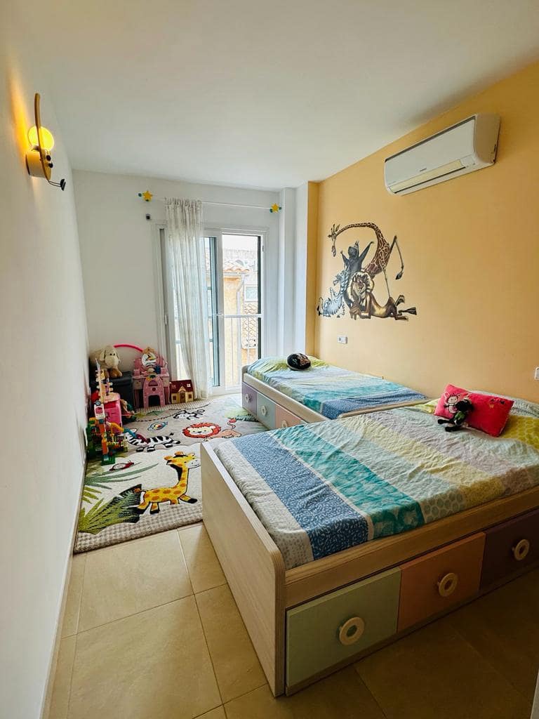 2 slaapkamer Penthouse te koop in Felanitx met garage - € 390.000 (Ref: 9572074)