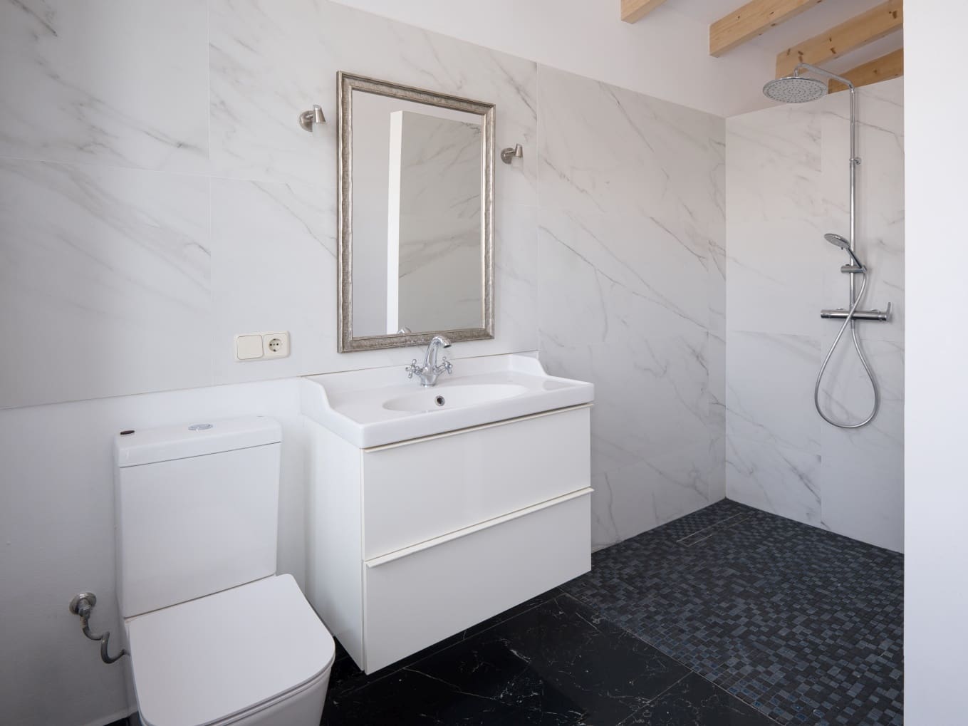 4 makuuhuone Omakotitalo myytävänä paikassa Felanitx mukana uima-altaan - 660 000 € (Ref: 9575022)