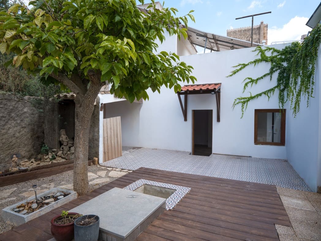 4 makuuhuone Omakotitalo myytävänä paikassa Felanitx mukana uima-altaan - 660 000 € (Ref: 9575022)