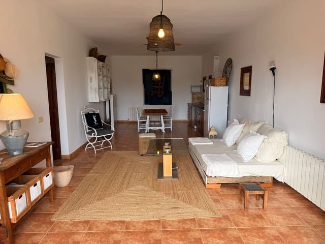 1 slaapkamer Appartement te huur in Felanitx met zwembad - € 1.500 (Ref: 9635006)