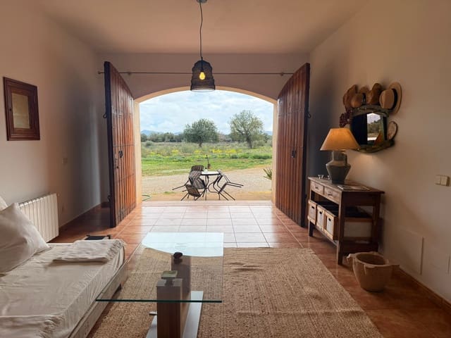 1 slaapkamer Appartement te huur in Felanitx met zwembad - € 1.500 (Ref: 9635006)