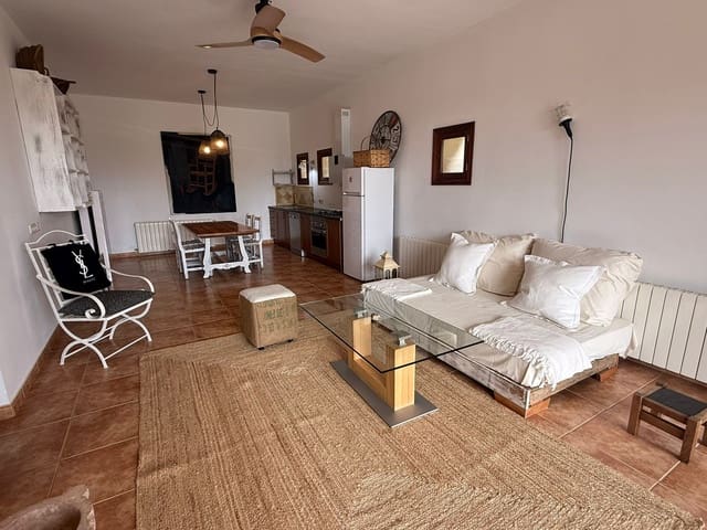 1 slaapkamer Appartement te huur in Felanitx met zwembad - € 1.500 (Ref: 9635006)