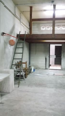 Garage for rent in Felanitx - € 450 (Ref: 9687592)