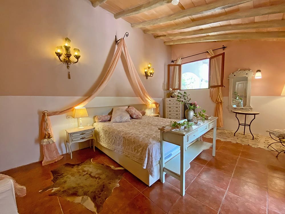 14 bedroom Finca/Country House for sale in Petra with pool garage - € 6,600,000 (Ref: 9713389)