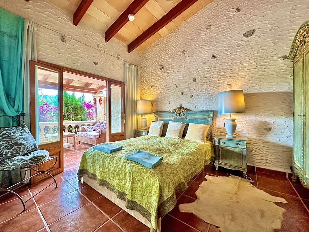 14 bedroom Finca/Country House for sale in Petra with pool garage - € 6,600,000 (Ref: 9713389)