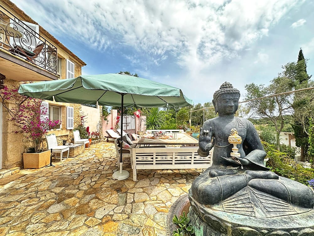 14 bedroom Finca/Country House for sale in Petra with pool garage - € 6,600,000 (Ref: 9713389)