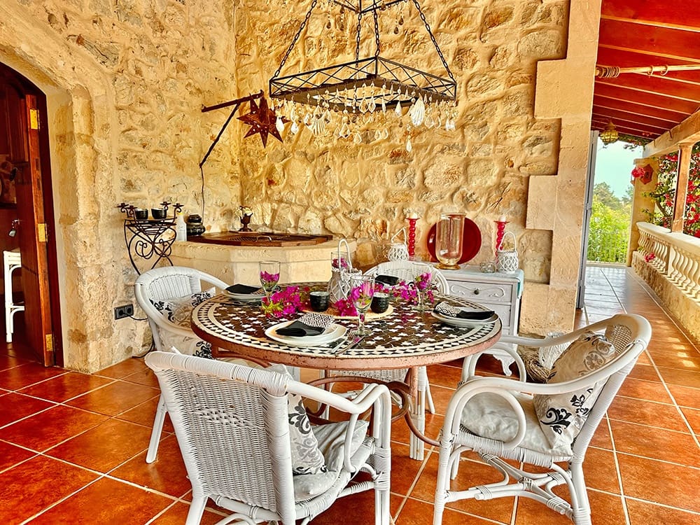 14 bedroom Finca/Country House for sale in Petra with pool garage - € 6,600,000 (Ref: 9713389)