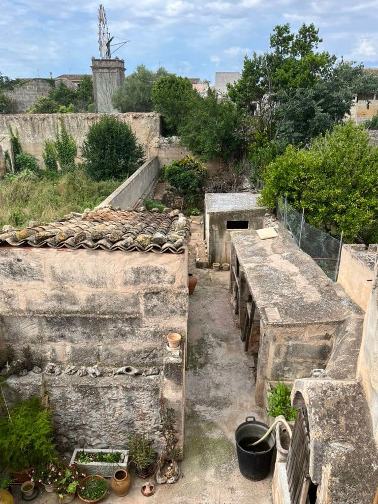 4 bedroom Townhouse for sale in Porreres with pool - € 398,000 (Ref: 9723619)