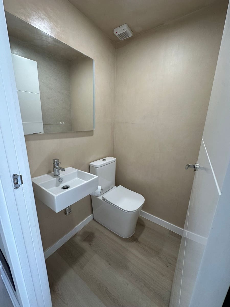 4 bedroom Townhouse for rent in Portocolom with pool garage - € 2,500 (Ref: 9759378)