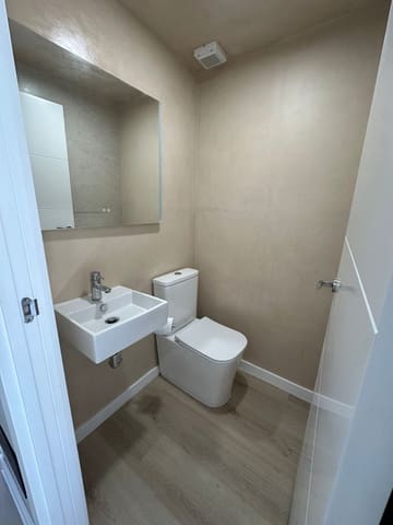 4 bedroom Townhouse for rent in Portocolom, Felanitx with pool garage - € 2,500 (Ref: 9759378)