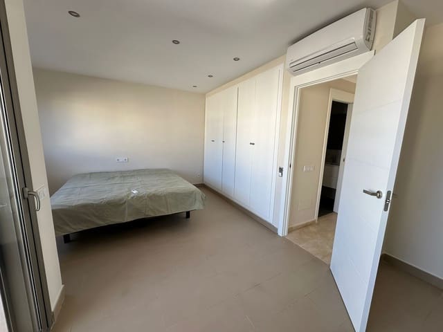 4 bedroom Townhouse for rent in Portocolom, Felanitx with pool garage - € 2,500 (Ref: 9759378)