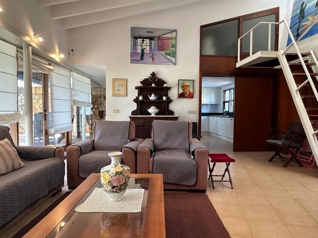 2 bedroom Villa for rent in Cala Murada, Manacor with pool - € 2,400 (Ref: 9759505)