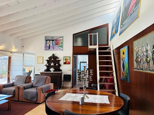 2 bedroom Villa for rent in Cala Murada, Manacor with pool - € 2,400 (Ref: 9759505)