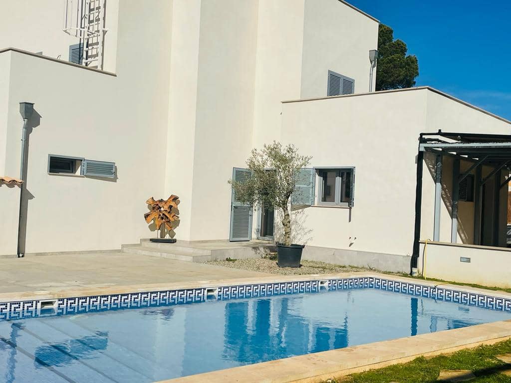 Chalet de 4 habitaciones en Porto Petro en venta con piscina garaje - 14.950.000 € (Ref: 9765269)