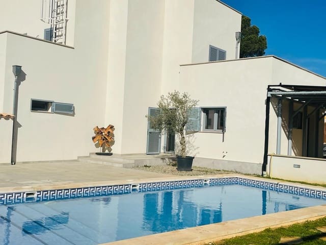 Chalet de 4 habitaciones en Porto Petro, Santanyí en venta con piscina garaje - 14.950.000 € (Ref: 9765269)